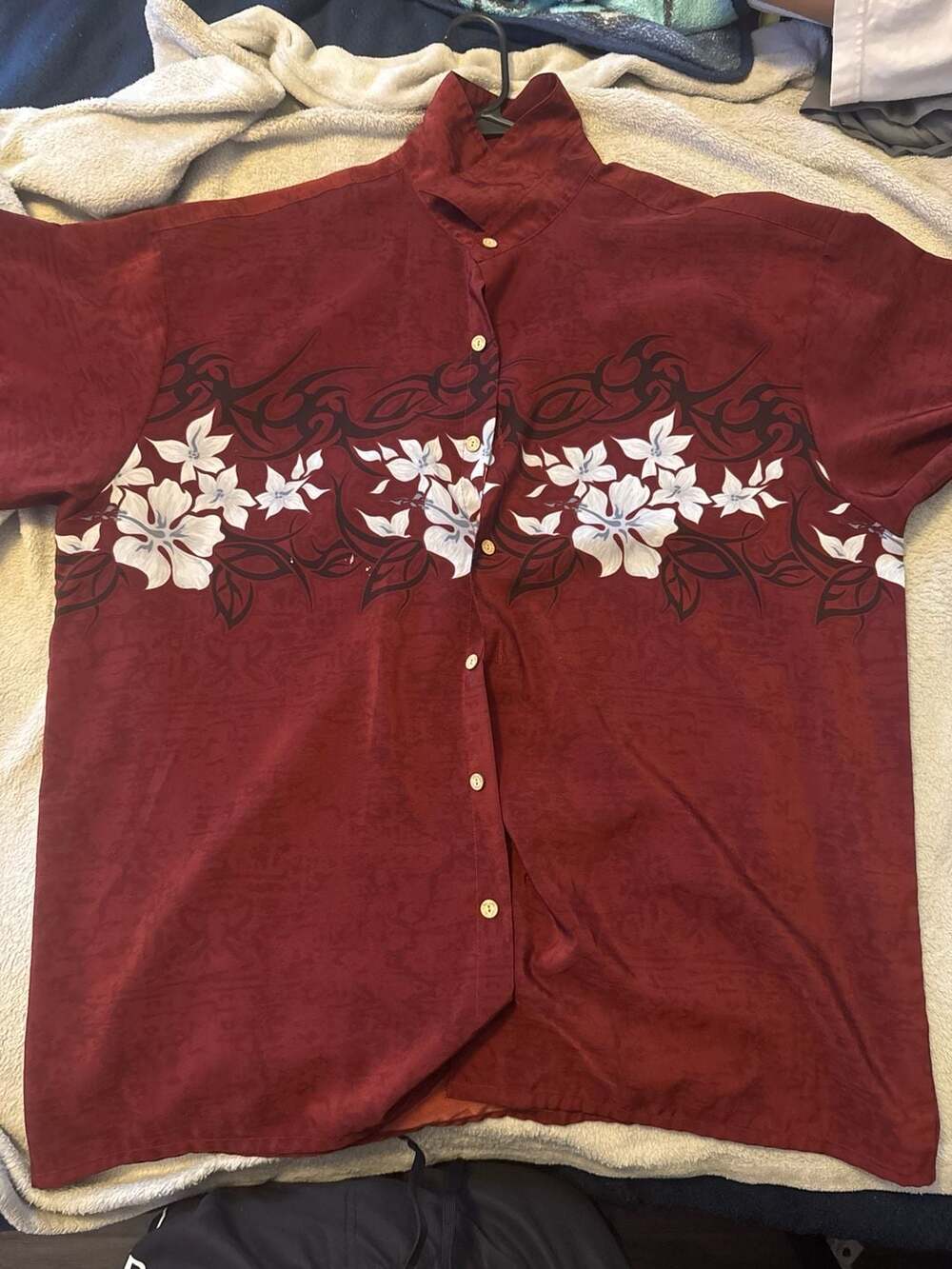 XG Island Tropics Men's XL Vintage Hawaiian Shirt Burgundy Hibiscus Tribal Print